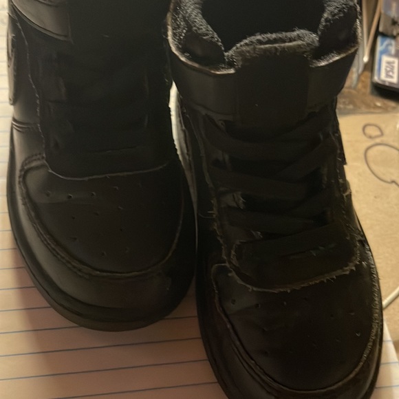 Nike Air Force one blk 9c Childs - Picture 2 of 3